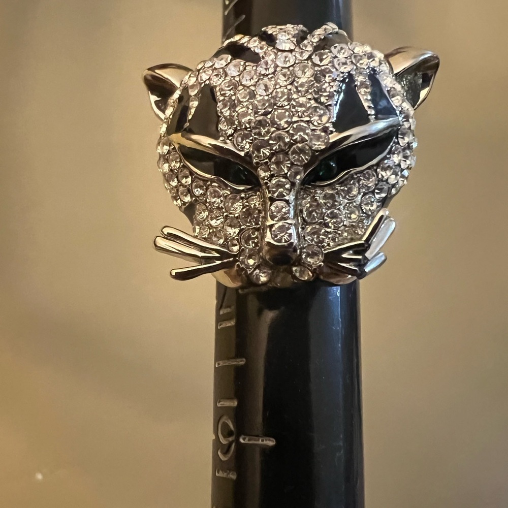 Big Cat Ring adorned with Rhinstones